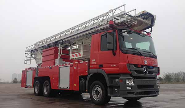 中联牌ZLJ5301JXFDG32型登高平台消防车